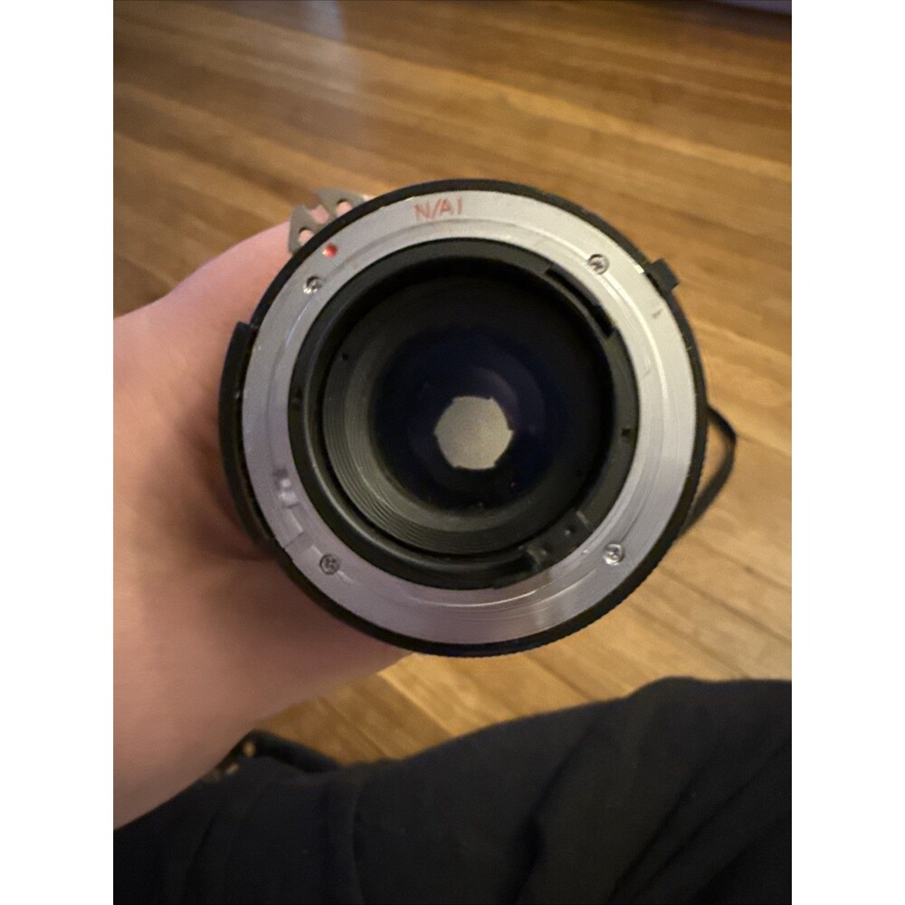 Nikon EM with 80-200mm‎ Vivitar(Kobori) Sunpak Flash Works - Picture 16 of 16